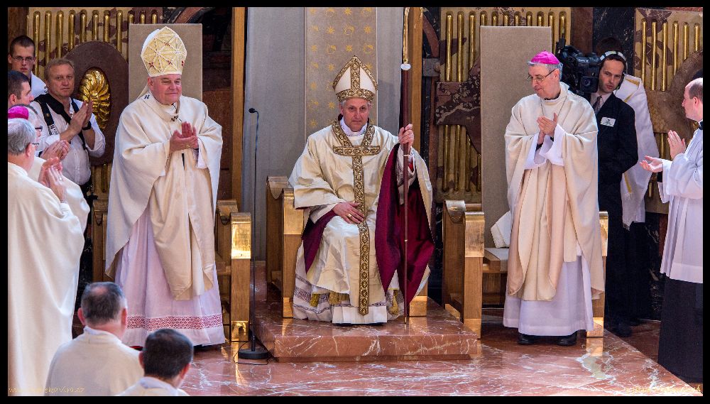 Biskupské svěcení, Katedrála sv. Mikuláše, 13.6.2016, JIMA-49